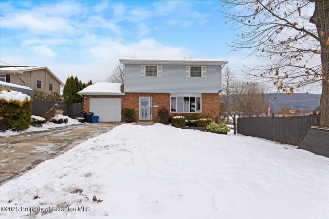 $269,900 | 211 New Street, Duryea, PA 18642