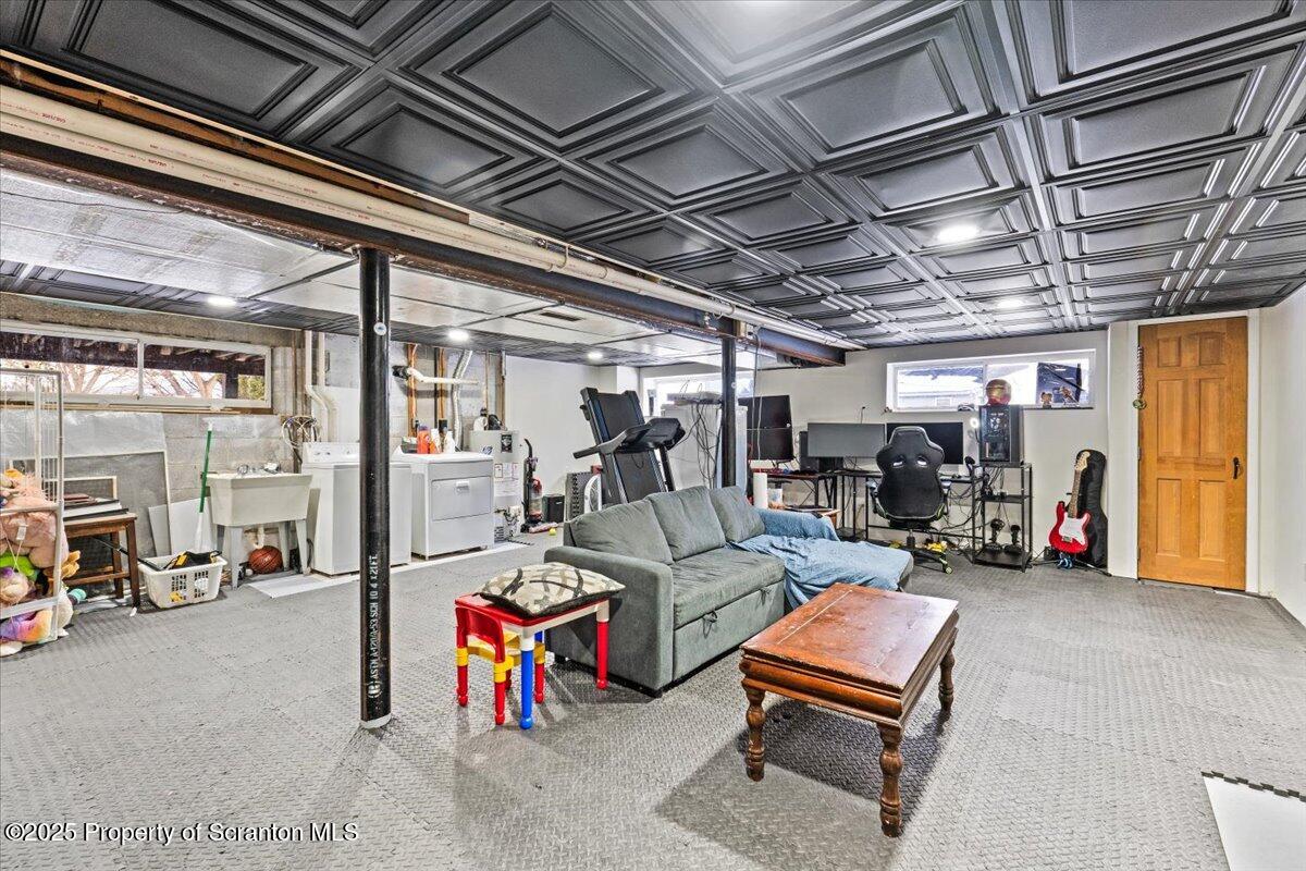 211 New Street Duryea, PA 18642 - Photo 23 of 32 a view of gym