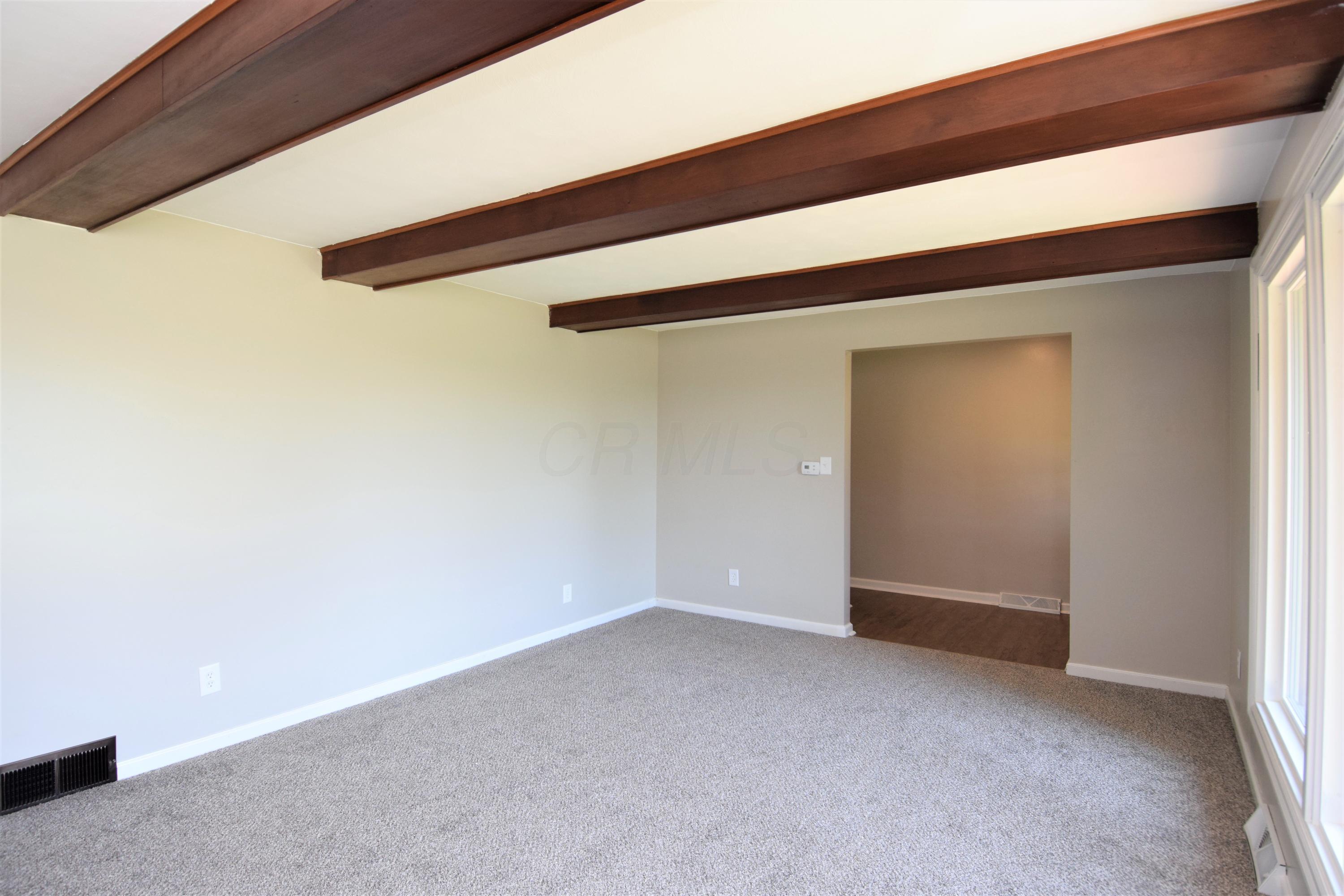 4002 Wheeling Road Northeast Lancaster, OH 43130 - Photo 4 of 71 Gallery Image 4