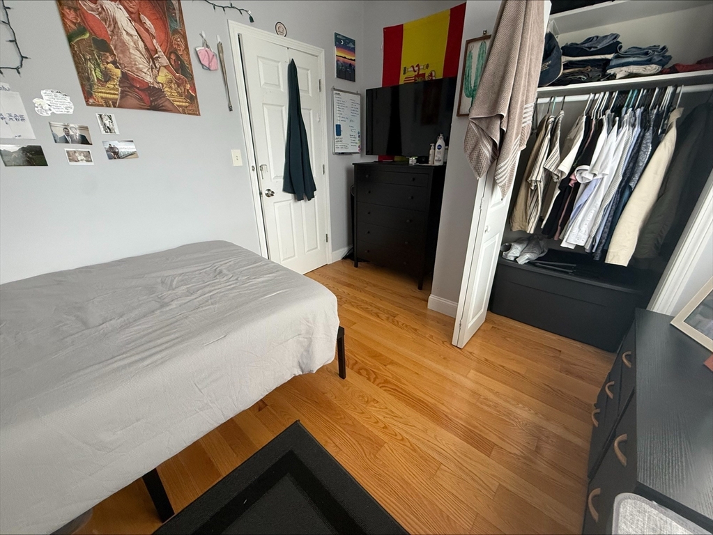 29 Waverly Street, Unit 2 Boston, MA 02135 - Photo 7 of 20