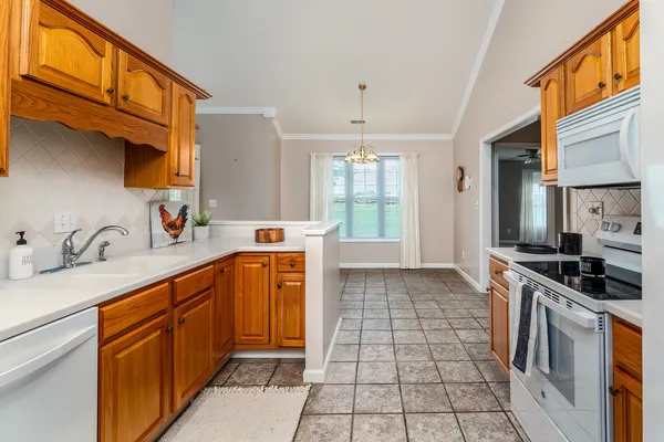 $275,000 | 1705 Josephine Lane, Marion, IL 62959