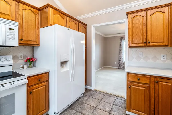 $275,000 | 1705 Josephine Lane, Marion, IL 62959