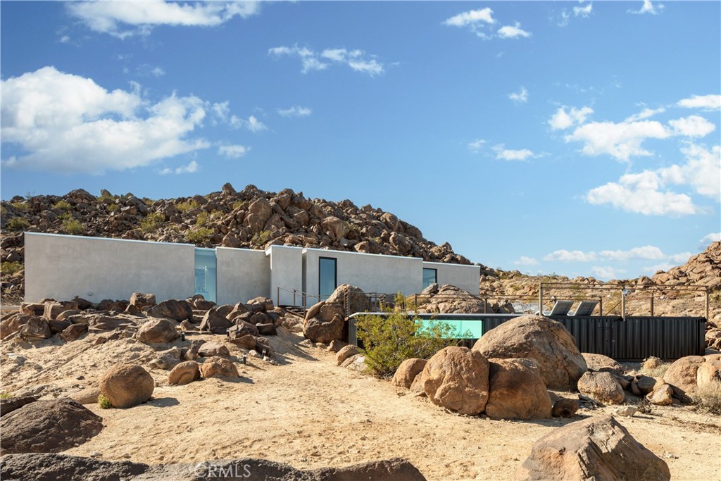 1824 Mountain Shadow Road Joshua Tree, CA 92252 - Photo 26 of 39