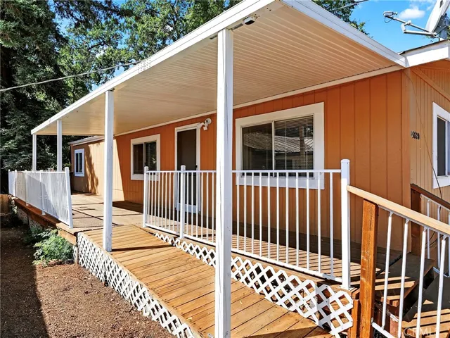 $299,900 | 5820 Grove Street, Lucerne, CA 95458