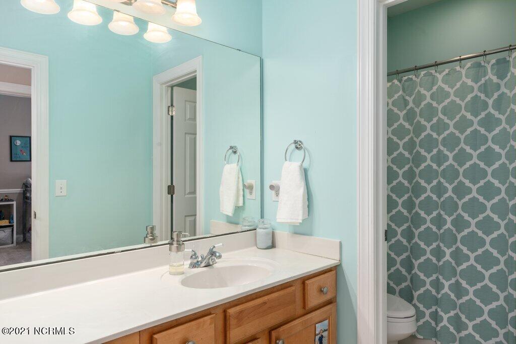 6106 Lydden Road Wilmington, NC 28409 - Photo 21 of 38 Second bath