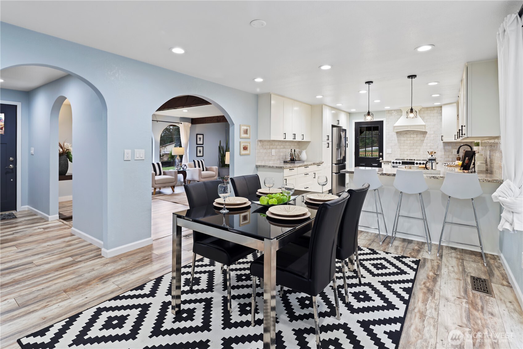 30308 148th Avenue Southeast Kent, WA 98042 - Photo 5 of 39