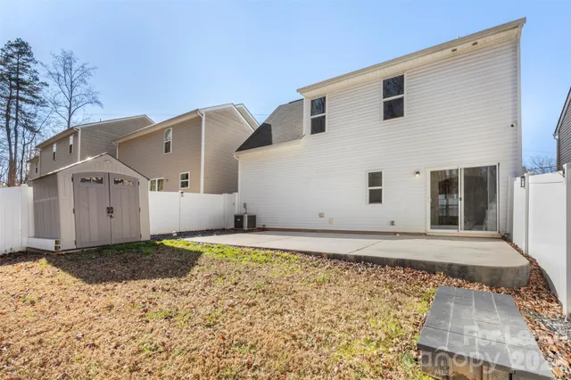 $2,075 | 7621 Mockernut Drive, Charlotte, NC 28215