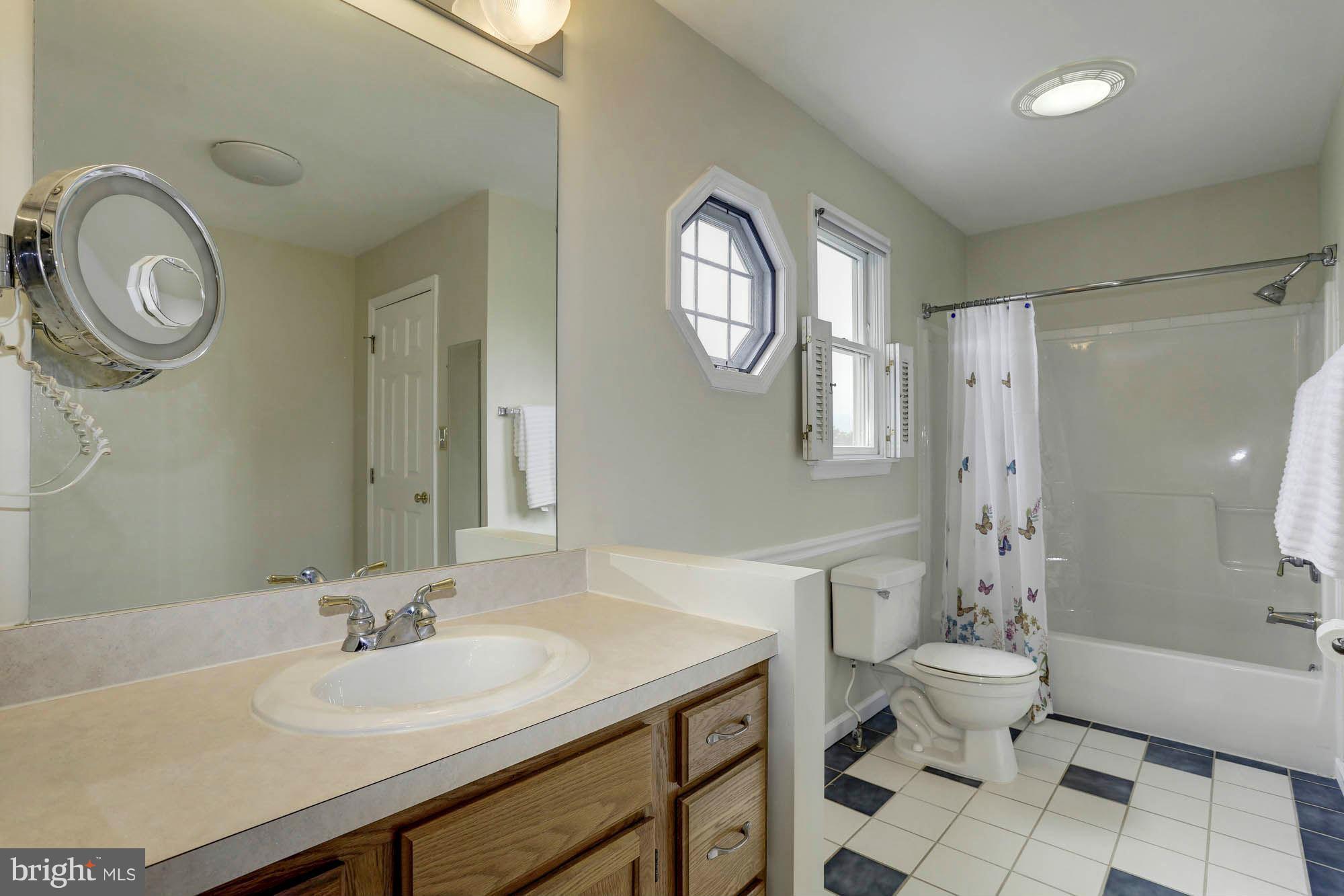 2714 Ebbvale Road Manchester, MD 21102 - Photo 22 of 30 Bath (Master)