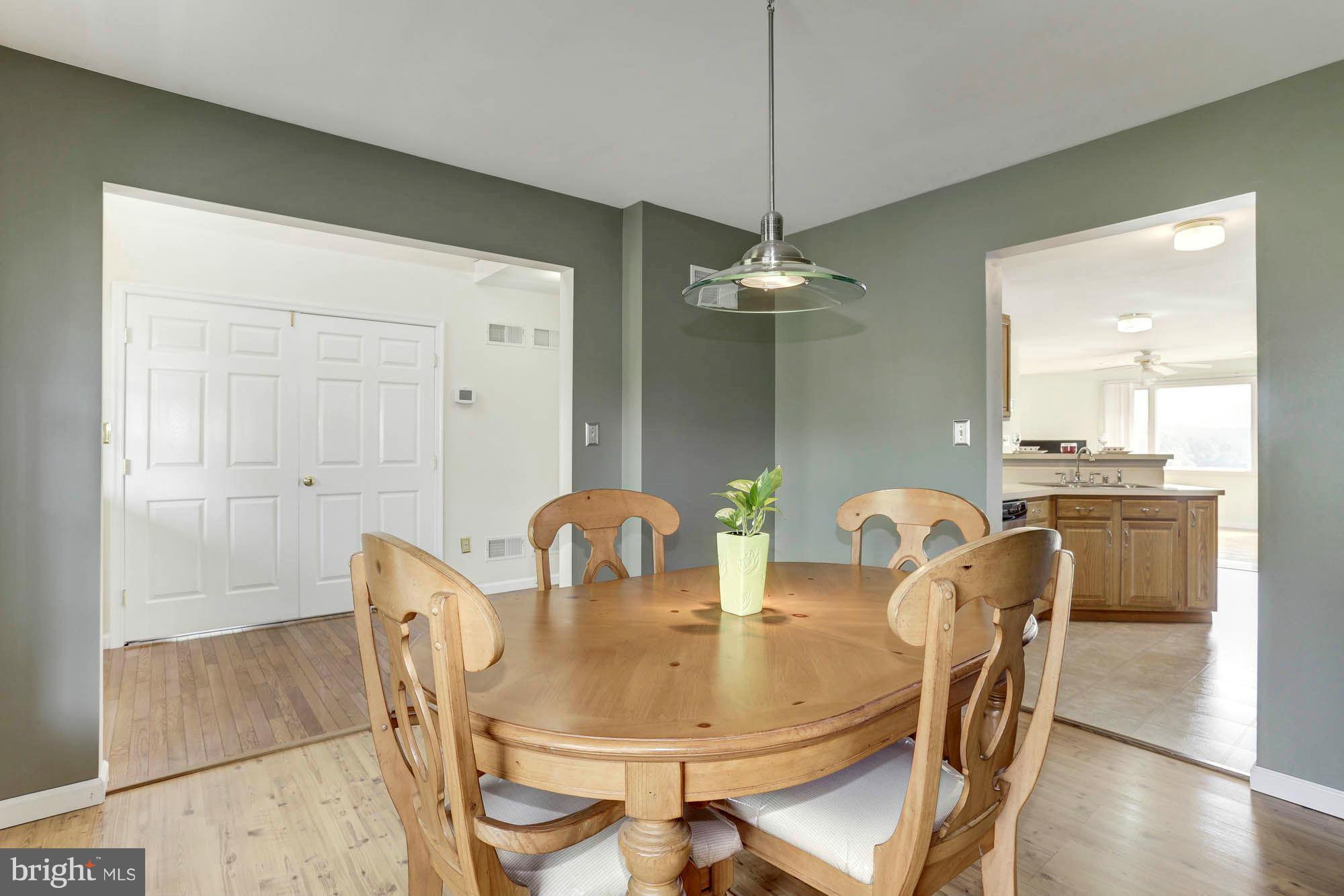2714 Ebbvale Road Manchester, MD 21102 - Photo 5 of 30 Dining Room