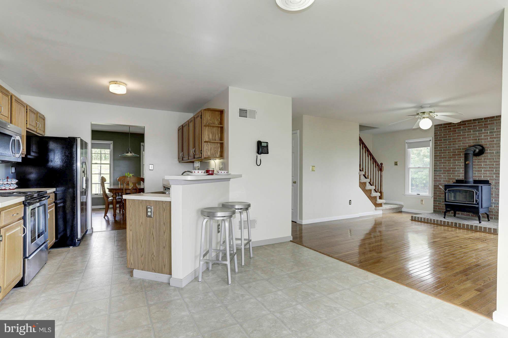 2714 Ebbvale Road Manchester, MD 21102 - Photo 10 of 30 Kitchen