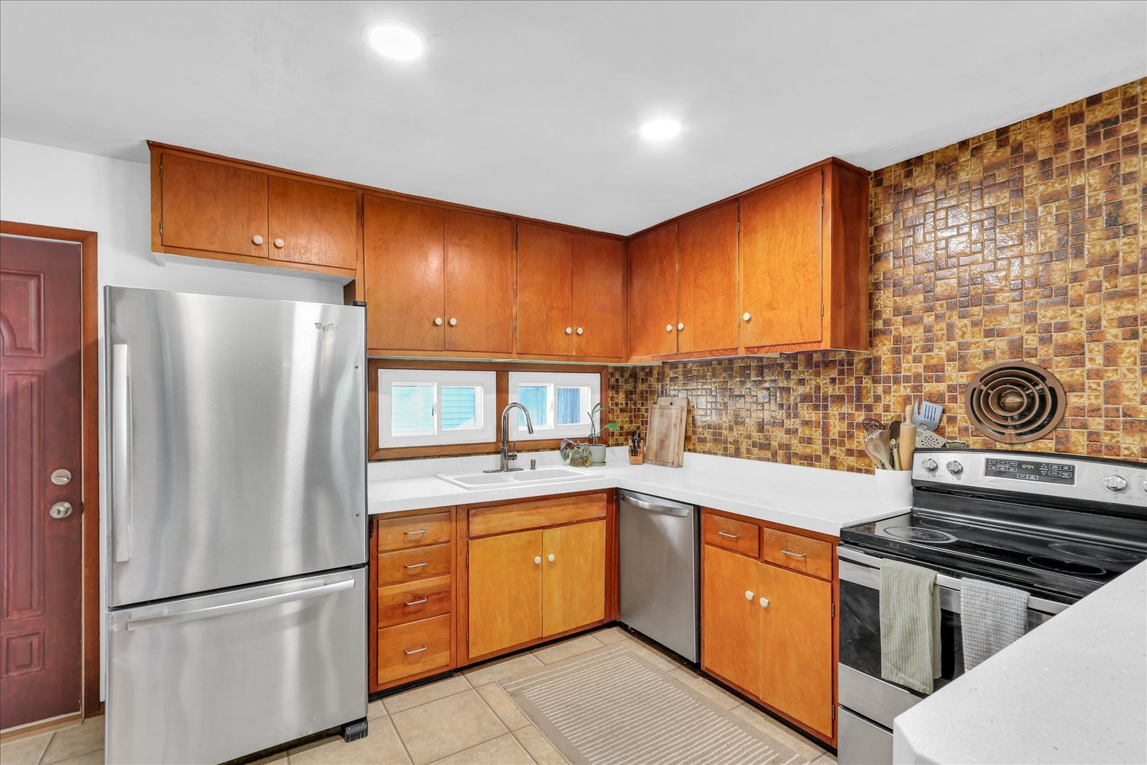 1307 West Clark Street Champaign, IL 61821 - Photo 13 of 32 Gallery Image 13