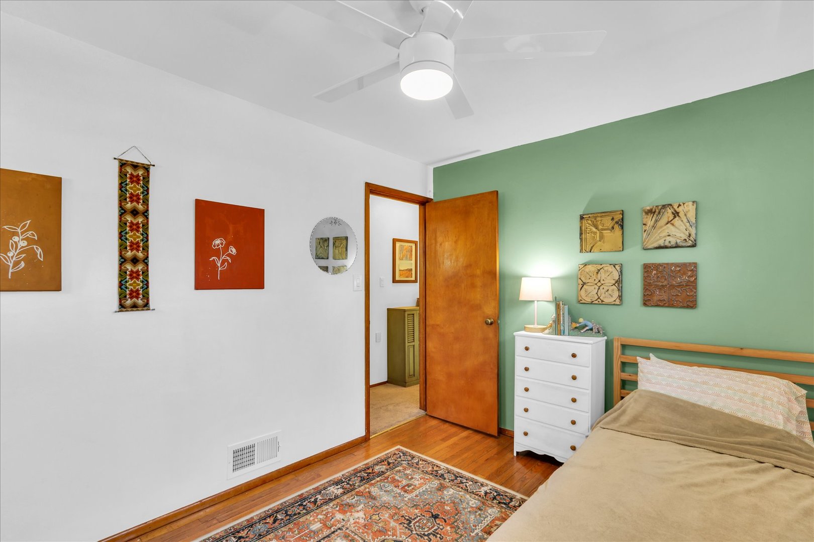1307 West Clark Street Champaign, IL 61821 - Photo 22 of 32 Gallery Image 22