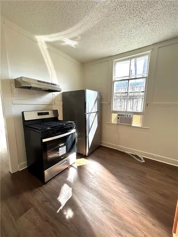 $1,350 | 1908 Louisiana Avenue, New Orleans, LA 70115