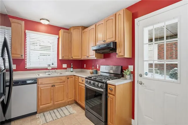 $215,000 | 523 Thomas Street, Pittsburgh, PA 15239