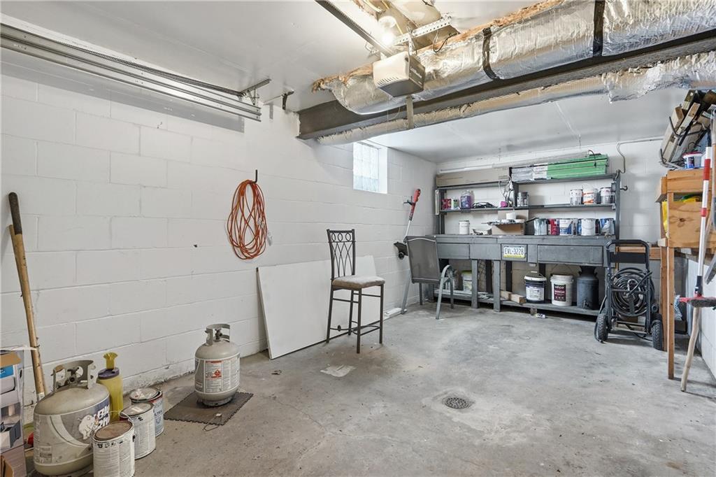 523 Thomas Street Pittsburgh, PA 15239 - Photo 33 of 49