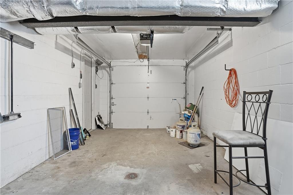 523 Thomas Street Pittsburgh, PA 15239 - Photo 34 of 49