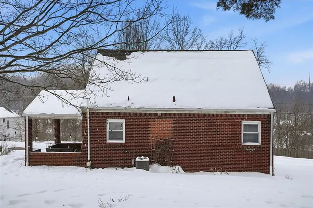 $215,000 | 523 Thomas Street, Pittsburgh, PA 15239