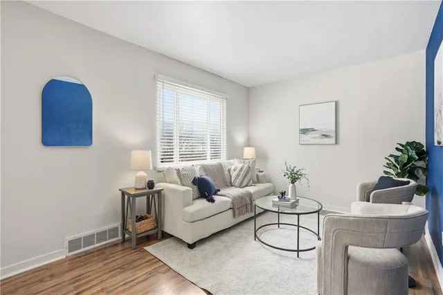 $215,000 | 523 Thomas Street, Pittsburgh, PA 15239