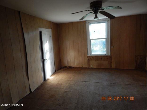 138 Betholite Road Magnolia, NC 28453 - Photo 8 of 9 7092250625_Bedroom 2