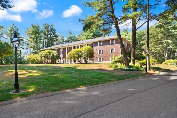 $229,000 | 420 Great Road, Unit B3, Acton, MA 01720