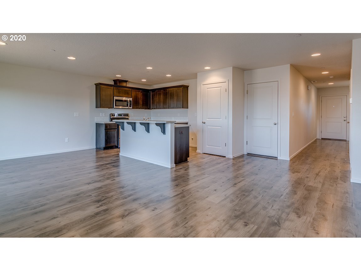 2128 South Chukar Drive Ridgefield, WA 98642 - Photo 3 of 22 Gallery Image 3