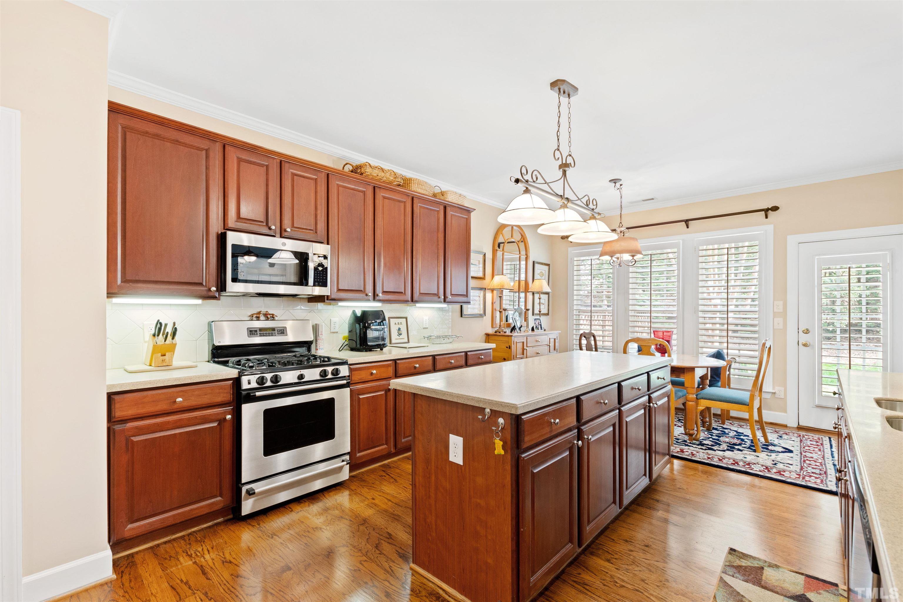 3912 Center Creek Circle Raleigh, NC 27612 - Photo 13 of 30