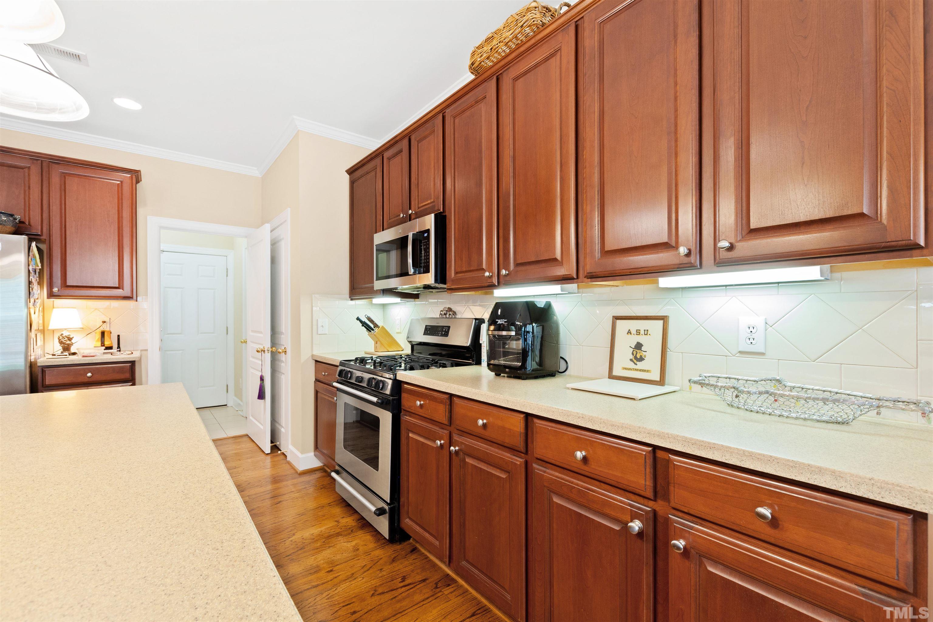 3912 Center Creek Circle Raleigh, NC 27612 - Photo 16 of 30