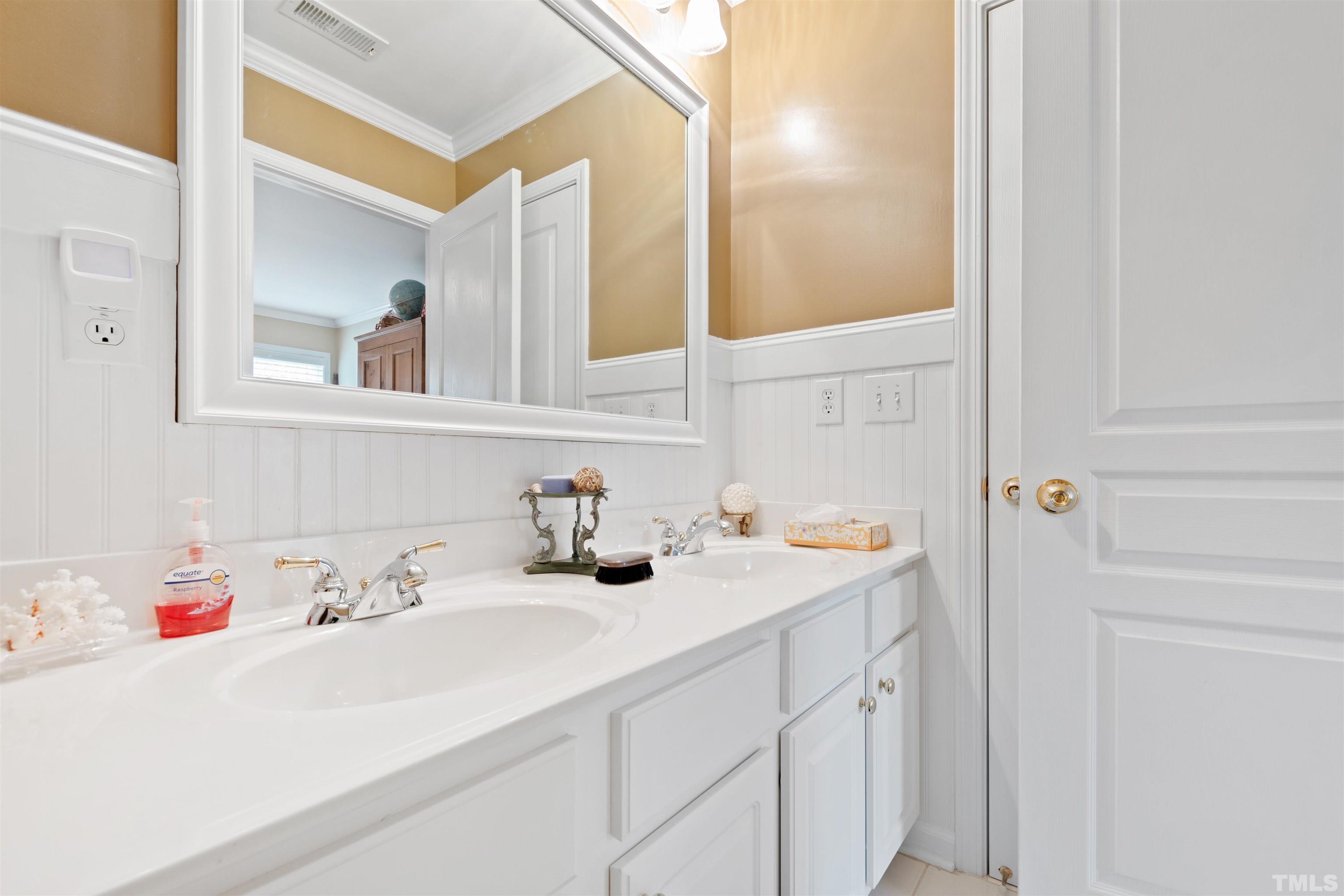 3912 Center Creek Circle Raleigh, NC 27612 - Photo 26 of 30