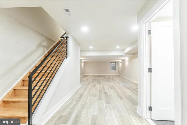 a view of empty room