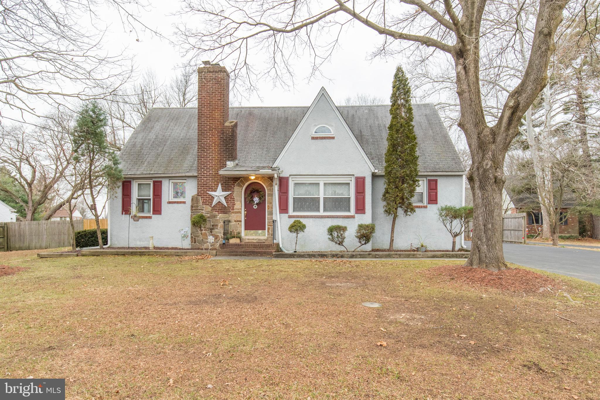 8 Rothwell Drive Wilmington, DE 19804 - Photo 1 of 27 Gallery Image 1
