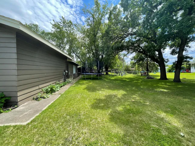 $229,900 | 546 6th Street South, Greenbush, MN 56726