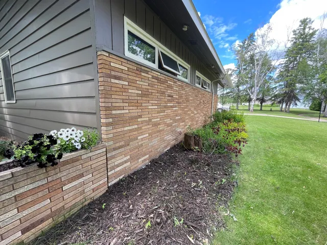 $229,900 | 546 6th Street South, Greenbush, MN 56726