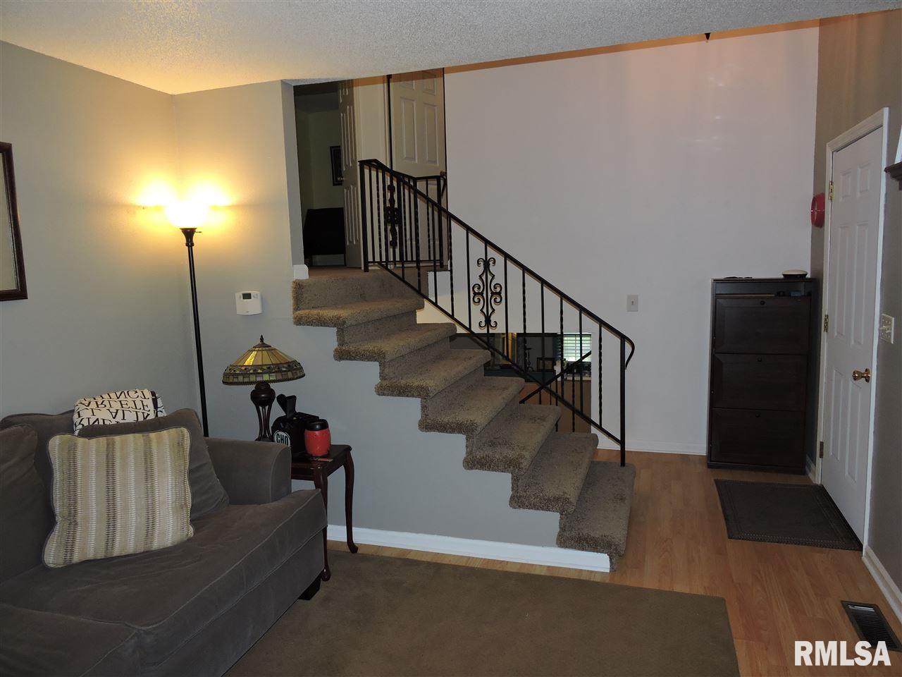 85 Richmond Road Macomb, IL 61455 - Photo 4 of 20 Gallery Image 4