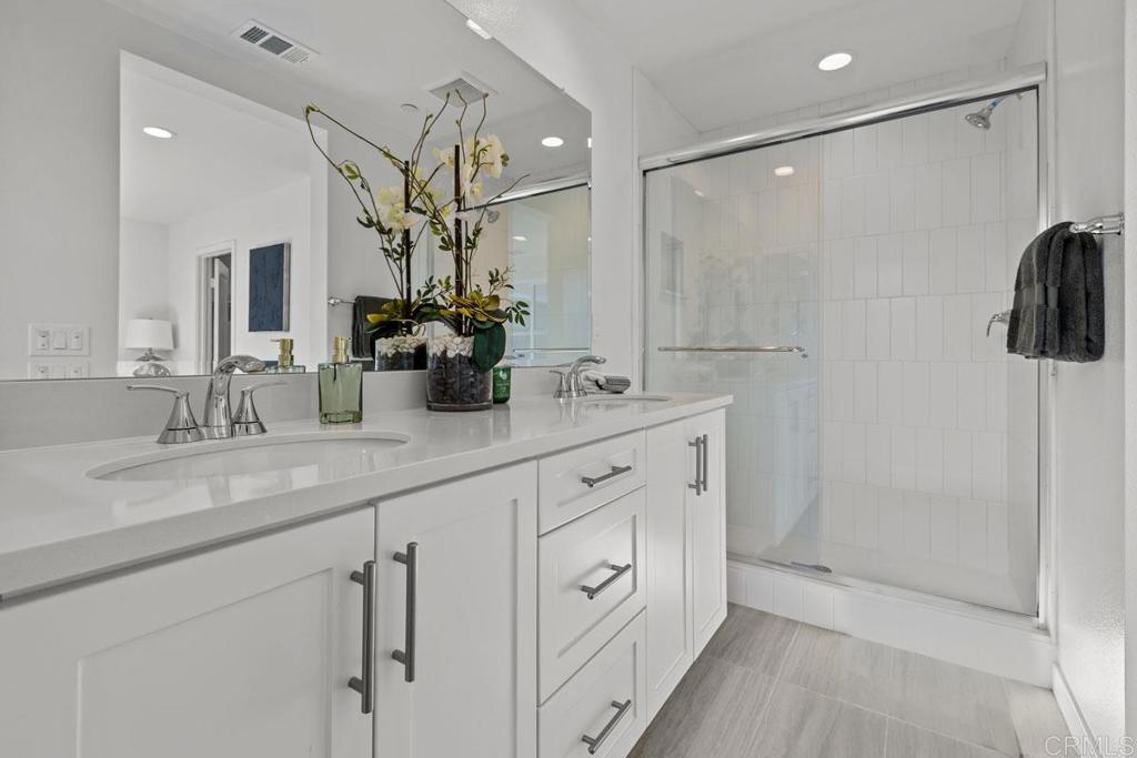 2541 Delphinium Lane Carlsbad, CA 92008 - Photo 10 of 43
