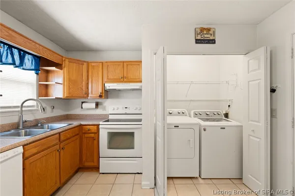 $234,900 | 1950 Andrew Court, Corydon, IN 47112