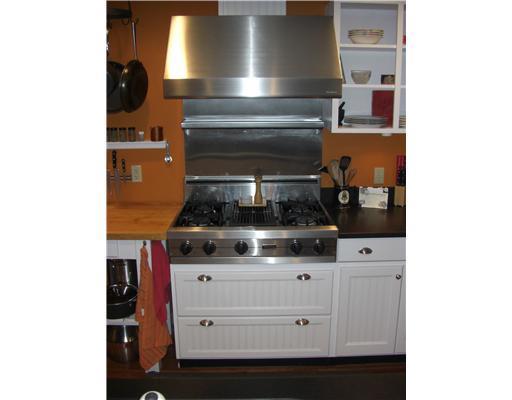 33 Lighthouse Point Road Prospect Harbor, ME 04669 - Photo 14 of 17 Kitchen.