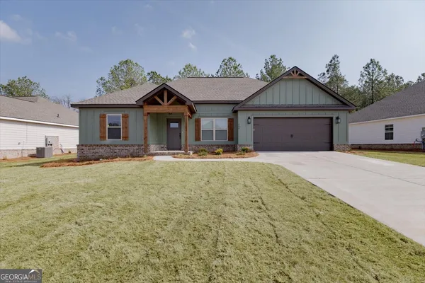 a view of a house with a outdoor space
