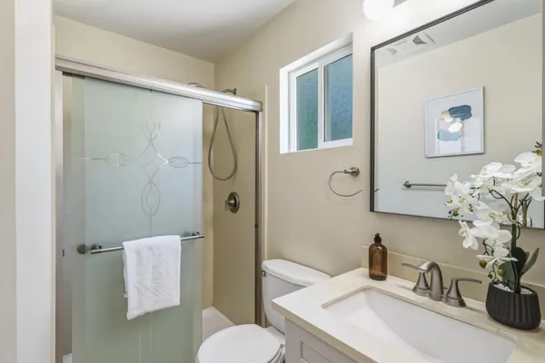 $1,150,000 | 470 Bell Street, East Palo Alto, CA 94303