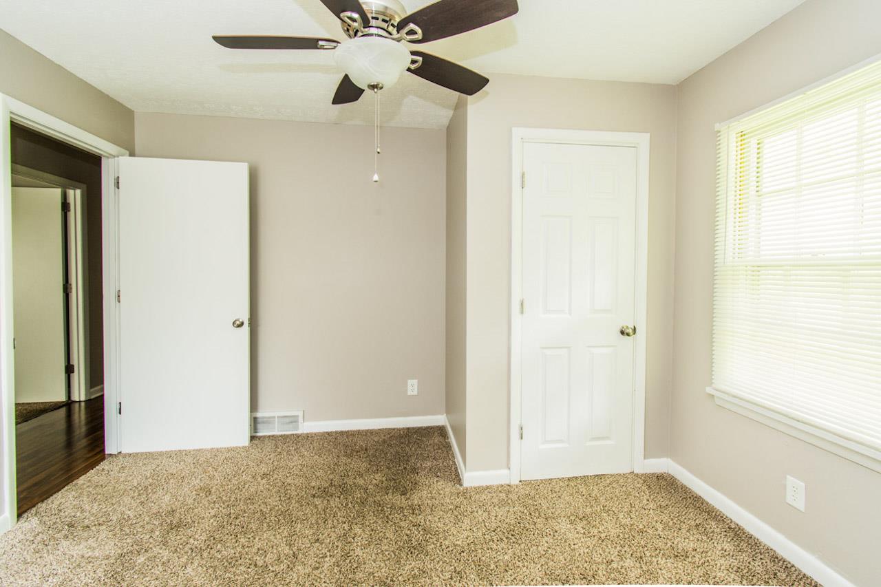 1197 Detour Road Bowling Green, KY 42101 - Photo 17 of 30 Gallery Image 17