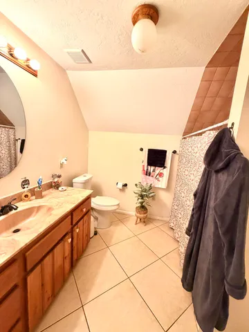 a view of an entrance door of the house