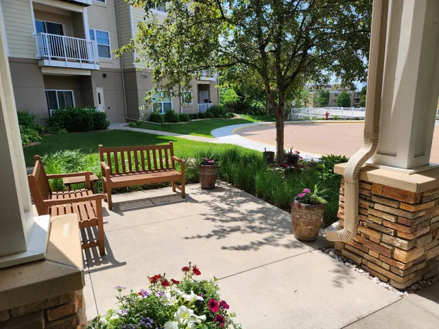 $145,000 | 5650 Boone Avenue North, Unit 408, New Hope, MN 55428