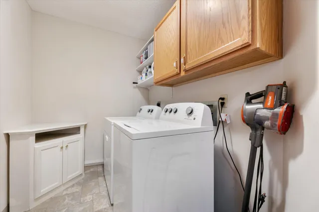 $140,000 | 5650 Boone Avenue North, Unit 408, New Hope, MN 55428