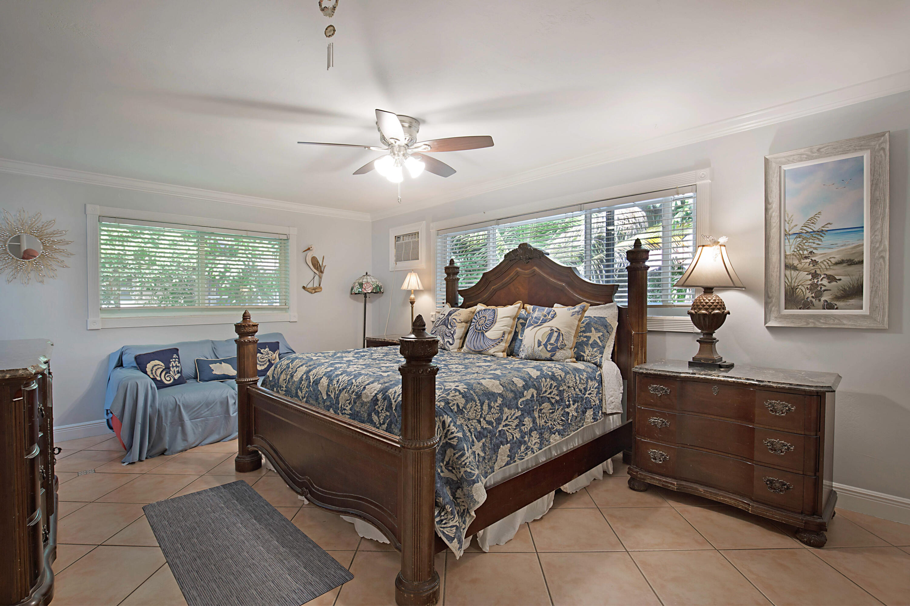 233 West Riverside Drive Jupiter, FL 33469 - Photo 17 of 38 233 W Riverside Drive-16