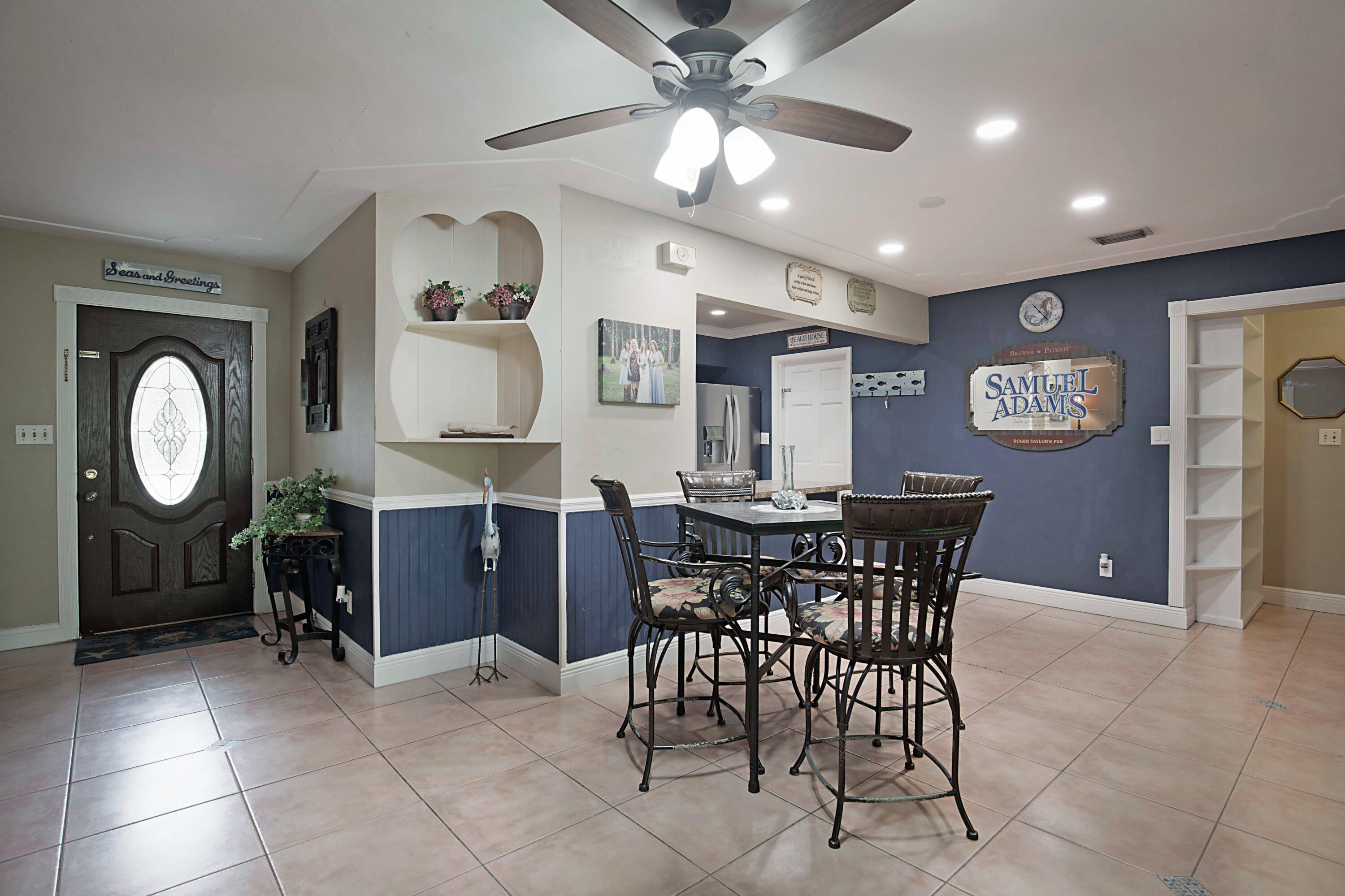 233 West Riverside Drive Jupiter, FL 33469 - Photo 6 of 38 233 W Riverside Drive-5