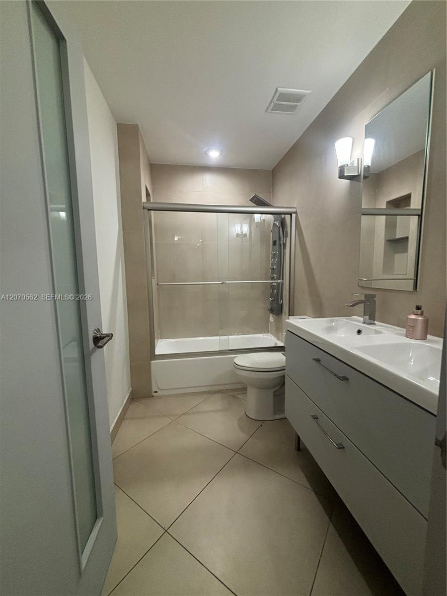 4726 Alton Road Miami Beach, FL 33140 - Photo 15 of 20 Gallery Image 15