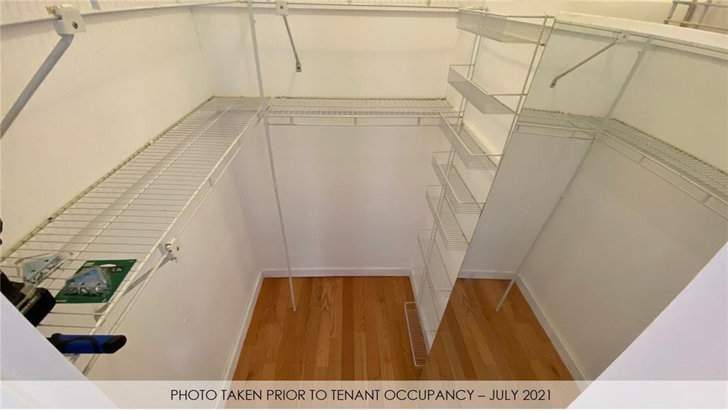 3216 Glenwood Road Brooklyn, NY 11210 - Photo 47 of 50 a view of entryway