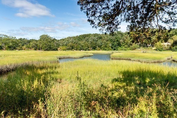 55 Macombers Way Marshfield, MA 02050 - Photo 32 of 38