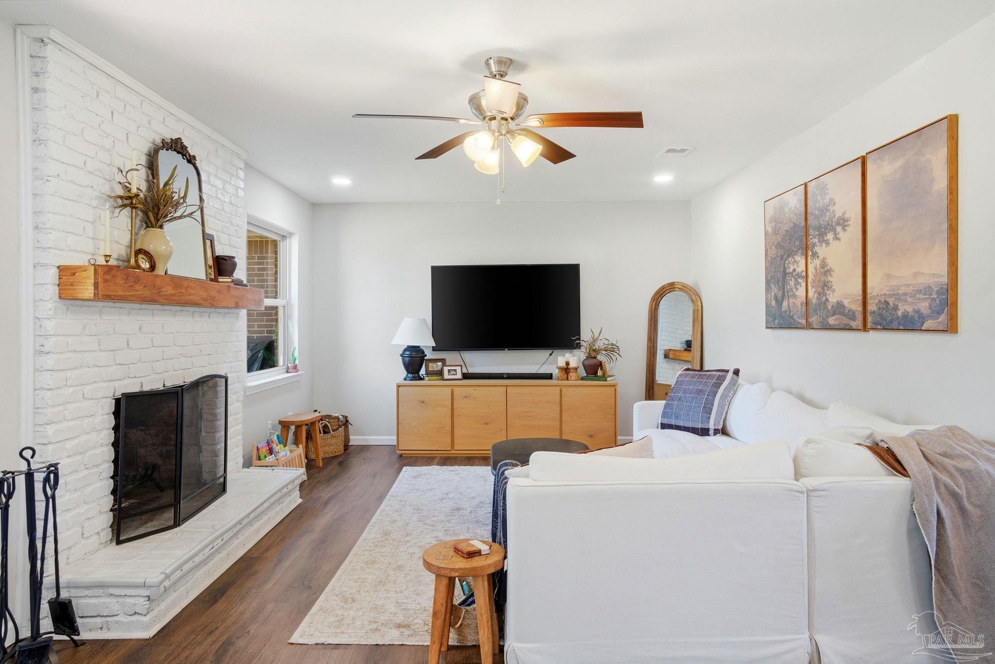 5860 Keystone Road Pensacola, FL 32504 - Photo 7 of 31