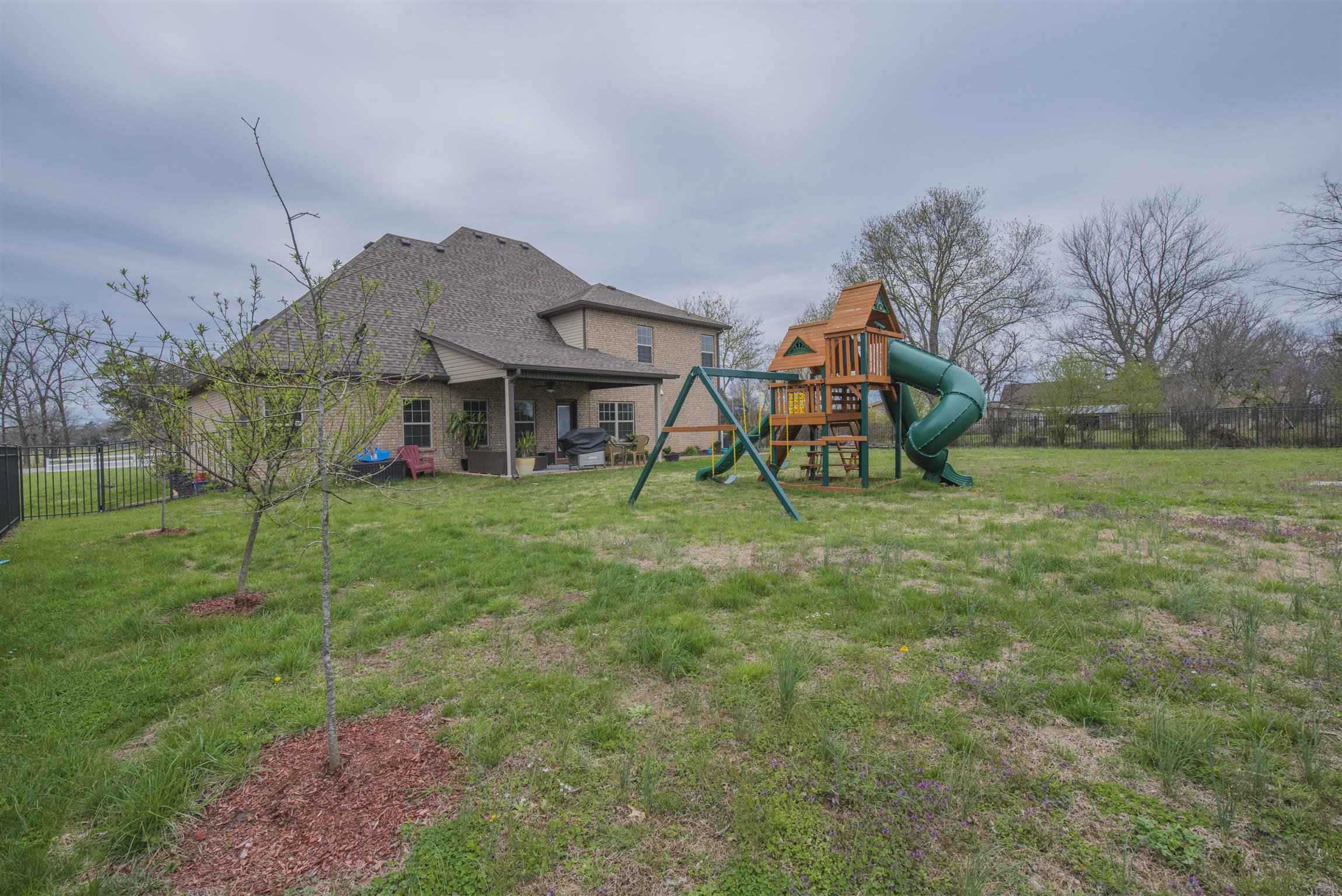 8160 Mona Road Murfreesboro, TN 37129 - Photo 25 of 29 This yard is VERY large