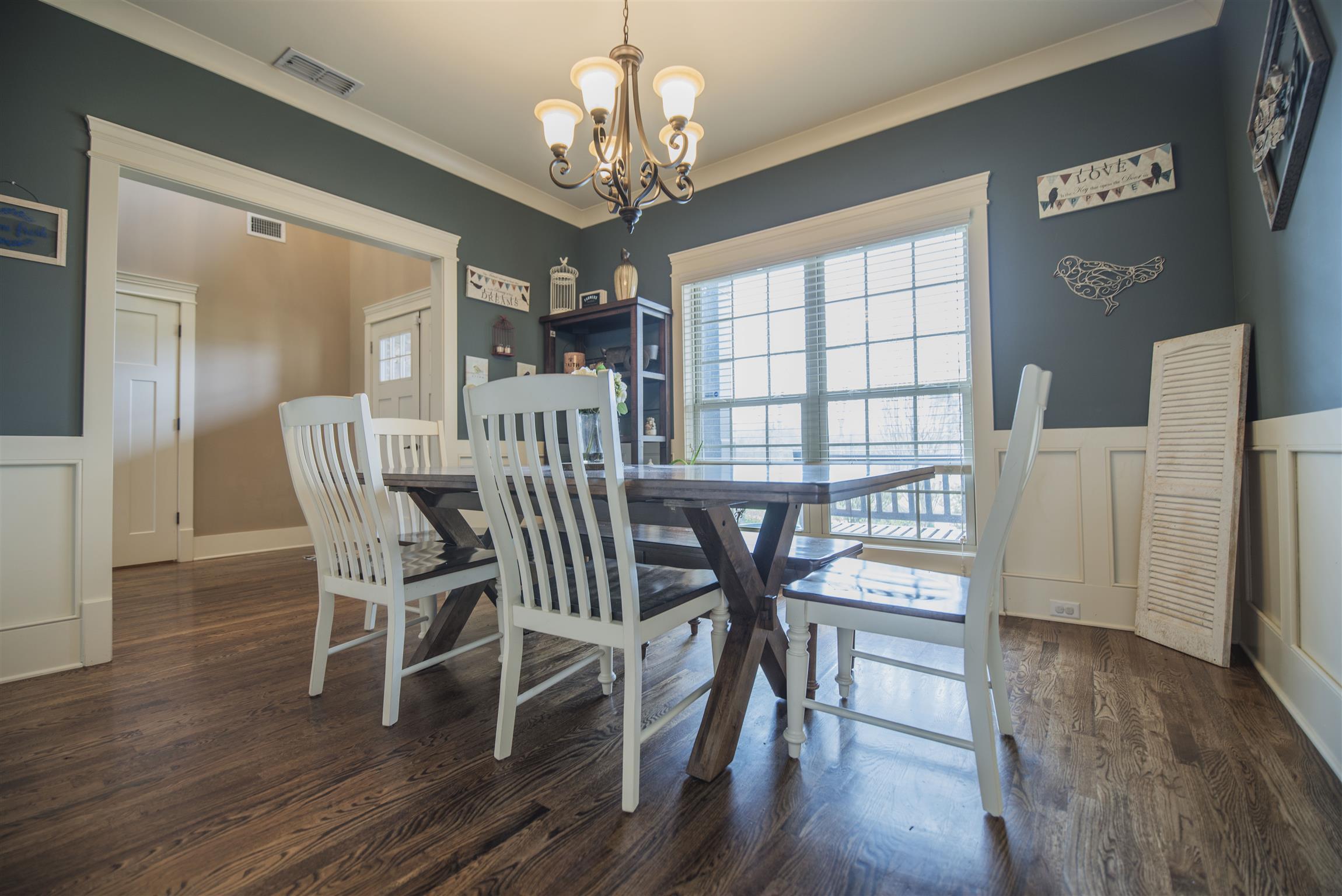 8160 Mona Road Murfreesboro, TN 37129 - Photo 4 of 29 Looking into the entry way